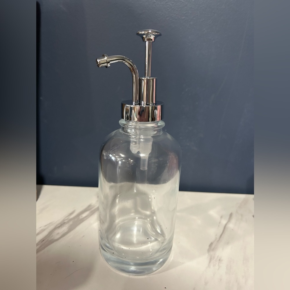 Glass pump for soaps or coffee syrups (2) per pack